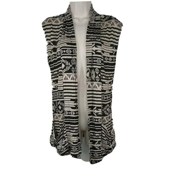 Derek Cover Up Sleeveless Knit Jacket Open Front - Picture 1 of 6